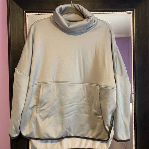 The North Face fleece lined sweatshirt- S - Picture 4 of 8